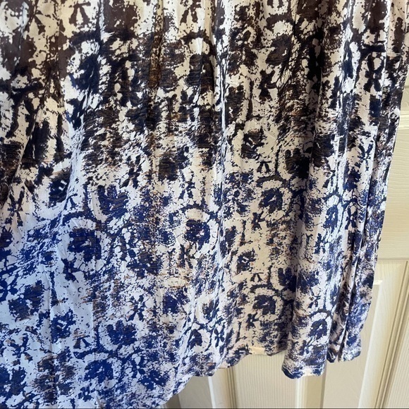 Stylish Tie-dye Top NWT - Picture 7 of 13